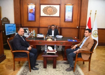 محافظ مطروح يستقبل رئيس مدينة السلوم الجديد 33 - جريدة المساء