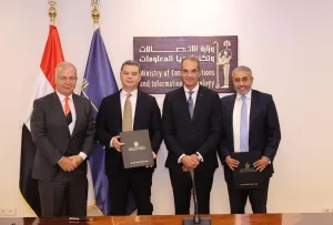 وزير الاتصالات يشهد إطلاق برنامج Invest It بالتعاون بين إيتيدا وFlat6Labs لدعم الشركات التكنولوجية الناشئة 21 - جريدة المساء