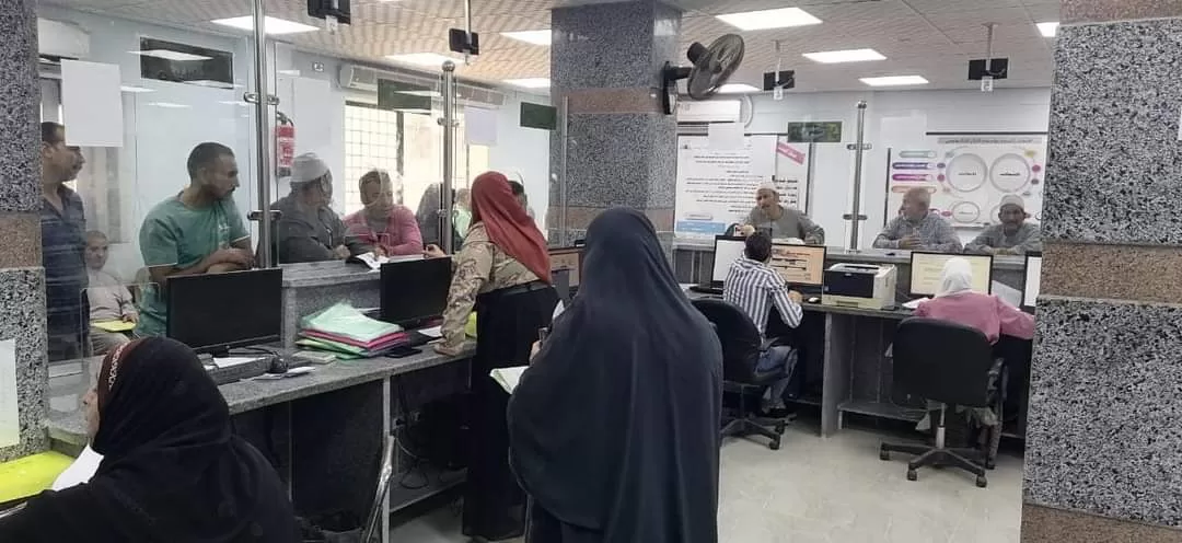 محافظ كفرالشيخ يتابع سير العمل بالمركز التكنولوجي ومنظومة التصالح وتقنين أملاك الدولة بقلين 19 - جريدة المساء