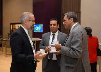 محافظ قنا ونائبه يشاركان في المؤتمر العالمي الأول لجودة الحياة لتعزيز التنمية المستدامة بالقاهرة  25 - جريدة المساء