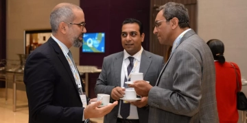 محافظ قنا ونائبه يشاركان في المؤتمر العالمي الأول لجودة الحياة لتعزيز التنمية المستدامة بالقاهرة  1 - جريدة المساء