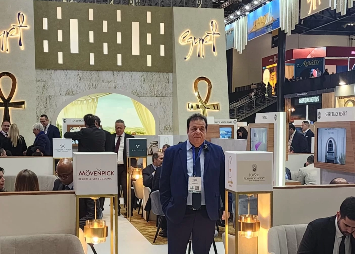 بحضور وزير السياحة والآثار وممثلى هيئة التنشيط.. إقبال كبير على الجناح المصرى.. ببورصة لندن السياحية.. عبد اللطيف: طلب متزايد على مرسى علم وجنوب سيناء والعلمين الجديدة 18 - جريدة المساء