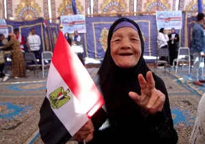 مستقبل وطن ينظم أكبر قافلة طبية مجانية لخدمة المواطنين بنجع حمادى  41 - جريدة المساء