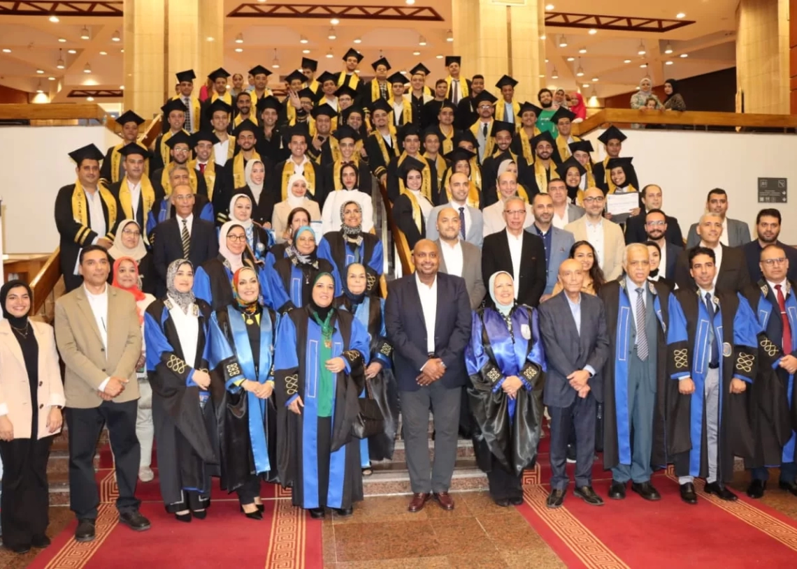 كلية السياحة والفنادق بالإسكندرية تحتفل بتخريج الدفعة الأولى من برنامج التعليم التبادلي 20 - جريدة المساء كلية السياحة والفنادق بالإسكندرية تحتفل بتخريج الدفعة الأولى من برنامج التعليم التبادلي 19 - جريدة المساء