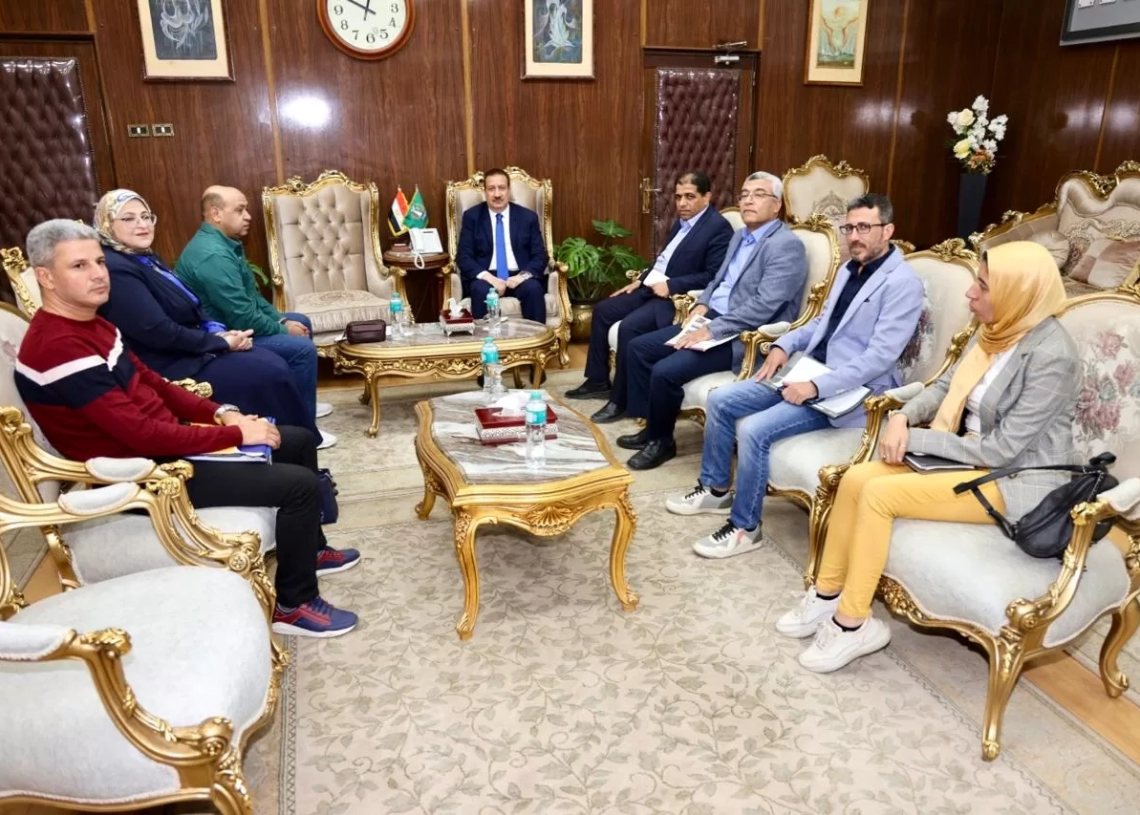 محافظ المنوفية يبحث مع وفد شركة المقاولون العرب تسريع معدلات الأداء بمشروعات المياه والصرف و"حياة كريمة" 15 - جريدة المساء