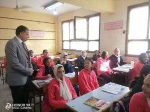 استمرارا للجولات المكوكية.. وكيل وزارة التعليم بالجيزة يزور اليوم مدارس إدارتي الدقي والعجوزة التعليمية 26 - جريدة المساء