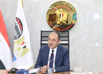 وزير قطاع الأعمال العام يستعرض مستجدات تنفيذ المشروع القومي لتطوير صناعة الغزل والنسيج 20 - جريدة المساء وزير قطاع الأعمال العام يستعرض مستجدات تنفيذ المشروع القومي لتطوير صناعة الغزل والنسيج 19 - جريدة المساء