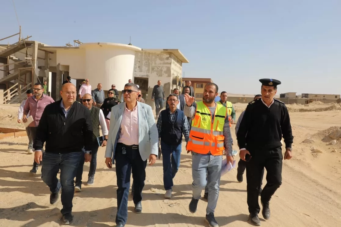 محافظ الجيزة: مشروعات لمعالجة الصرف الصحى لخدمة ١١ قرية محرومة بمركز الصف 17 - جريدة المساء