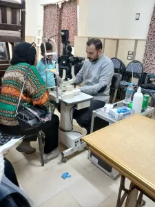 فحص 150 مريضًا في القافلة الطبية المجانية للرمد بمدينة رأس غارب 21 - جريدة المساء