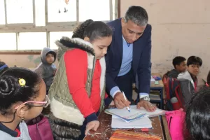 مع استمرار الزيارات الميدانية.. "عطية" لمعلمي ومدراء مدارس الجيزة: لابد من الرقابة الصارمة ولن نقبل بأي تقصير 22 - جريدة المساء