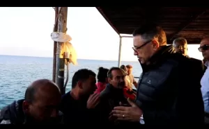 محافظ البحر الأحمر يطمئن على السياح والمواطنين المصريين في حادث غرق مركب مرسى علم 24 - جريدة المساء
