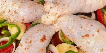 طريقة عمل الحمام الكداب محشي أرز بالخلطه مع البطاطس بالفرن 2 - جريدة المساء طريقة عمل الحمام الكداب محشي أرز بالخلطه مع البطاطس بالفرن 1 - جريدة المساء