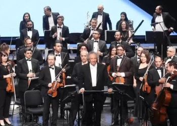 الأوركسترا السيمفونى يقدم روائع الكلاسيكيات العالمية بالأوبرا 17 - جريدة المساء