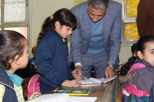 خلال جولته اليوم بمدارس العجوزة.. وكيل وزارة التعليم بالجيزة: رفع مستوي الطلاب ضعاف القراءة والكتابة في مقدمة أولوياتنا (صور) 30 - جريدة المساء خلال جولته اليوم بمدارس العجوزة.. وكيل وزارة التعليم بالجيزة: رفع مستوي الطلاب ضعاف القراءة والكتابة في مقدمة أولوياتنا (صور) 29 - جريدة المساء