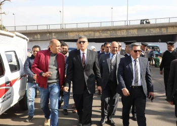 الافتتاح غدا.. محافظ الجيزة يتفقد التجهيزات النهائية لسوق اليوم الواحد بشارع الصوامع بإمبابة 21 - جريدة المساء