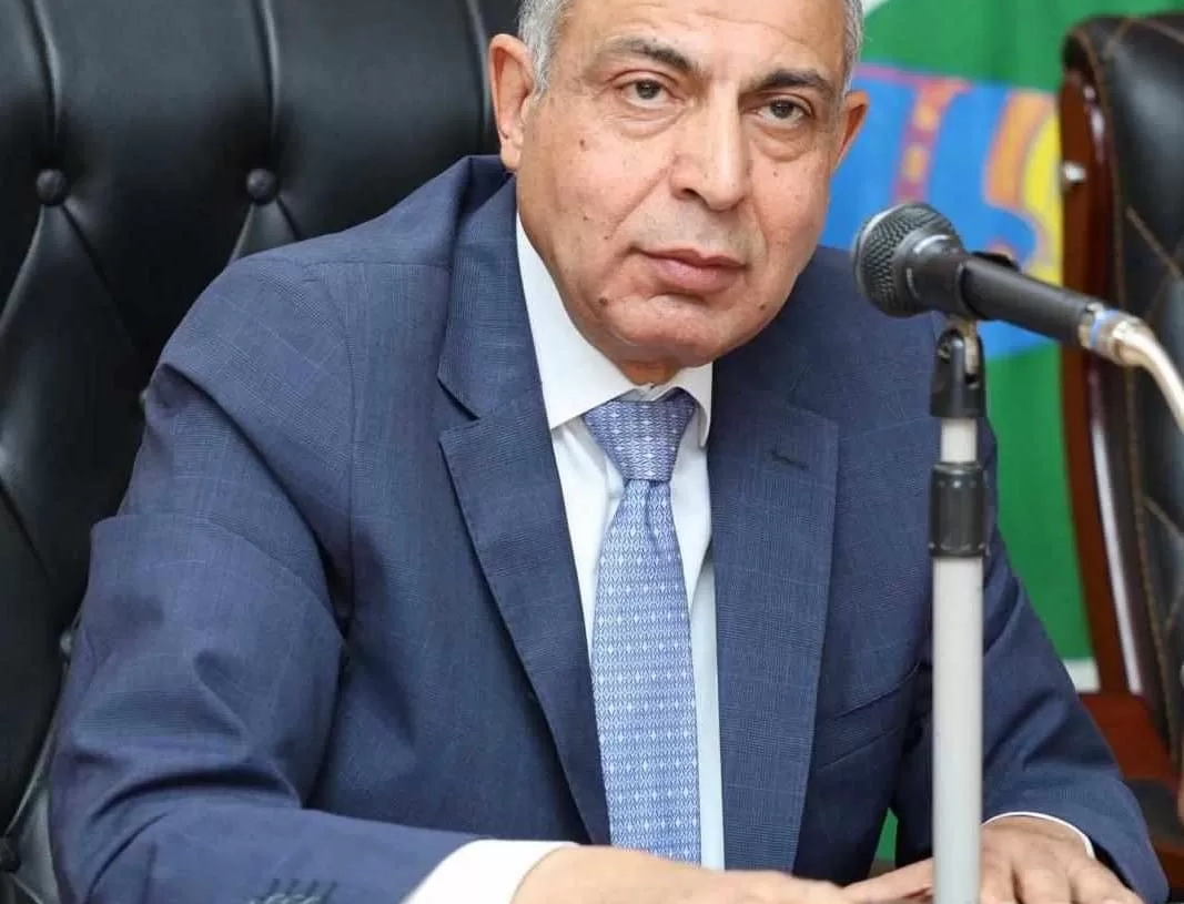 "كدوانى" يستعرض تقريرا حول اجتماع الهيئة العامة للاستثمار لطرح مزيد من الفرص بالمنطقة الصناعية بالمنيا 17 - جريدة المساء