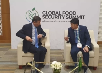 على هامش قمة الغذاء العالمية وزير الزراعة يلتقى مع مدير المنظمة الإسلامية للأمن الغذائي 15 - جريدة المساء