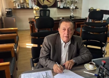 هادي فهمي يتقدم بأوراق ترشحه لرئاسة اتحاد اليد 19 - جريدة المساء