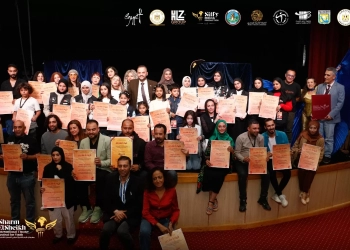 شرم الشيخ الدولي للمسرح الشبابي يمنح شهادات مشاركة للمتدربين بالورش والفرق المسرحية 16 - جريدة المساء