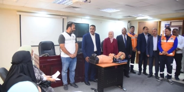 محافظ مطروح يتابع ورش تدريب خريجات الجامعة مكلفات الخدمة العامة 2 - جريدة المساء محافظ مطروح يتابع ورش تدريب خريجات الجامعة مكلفات الخدمة العامة 1 - جريدة المساء