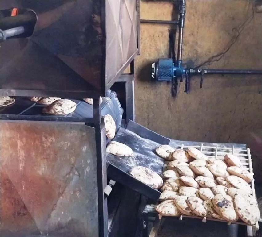 محافظ أسوان : تكثيف الحملات التموينية المفاجئة على الأسواق والمخابز ، وتحرير 532 محضر للمخالفين 19 - جريدة المساء