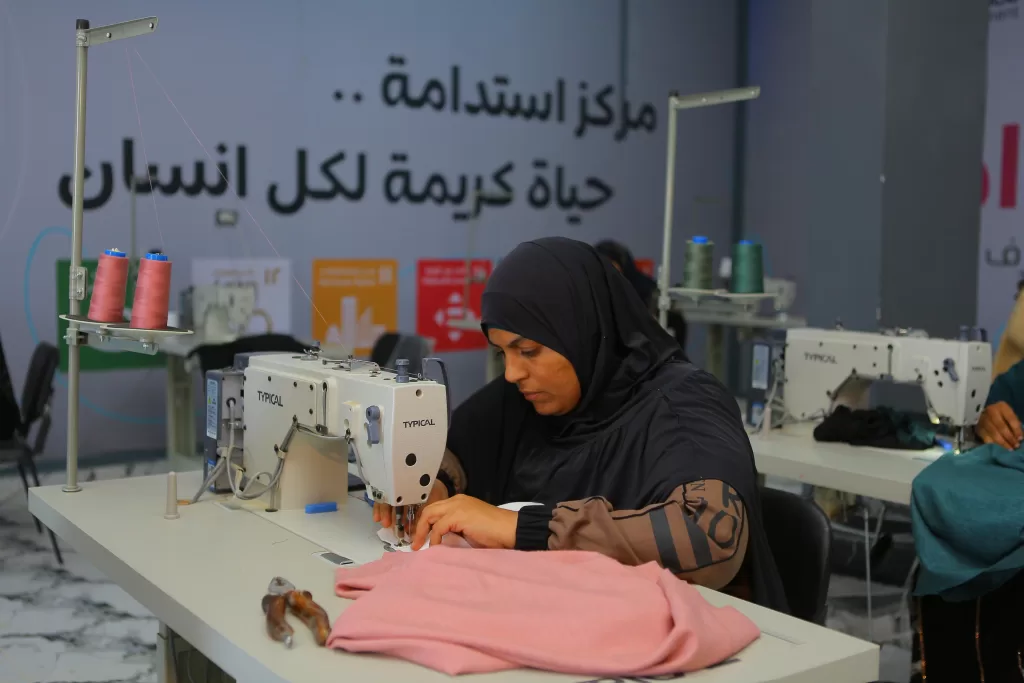 صناع الخير وQNB مصر يحتفيان بتخريج دفعة من المتدربات في الحرف التقليدية 25 - جريدة المساء