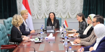 وزيرة التضامن تبحث مع سفيرة الاتحاد الأوروبي الجديدة تعزيز التعاون ودعم الأسر الأولى بالرعاية 2 - جريدة المساء وزيرة التضامن تبحث مع سفيرة الاتحاد الأوروبي الجديدة تعزيز التعاون ودعم الأسر الأولى بالرعاية 1 - جريدة المساء