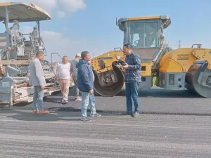 بتكلفة ٨٠ مليون جنيه.. إستمرار تنفيذ أعمال رصف طريق الحسينية .. صان الحجر 28 - جريدة المساء بتكلفة ٨٠ مليون جنيه.. إستمرار تنفيذ أعمال رصف طريق الحسينية .. صان الحجر 27 - جريدة المساء