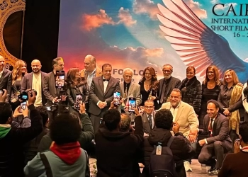 عاطف عبداللطيف: فرص واعدة لصناعة السينما والسياحة معا 29 - جريدة المساء