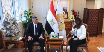 وزيرة التنمية المحلية تتابع مع محافظ الجيزة مشروعات الخطة الاستثمارية و"حياة كريمة" وملفات التصالح على مخالفات البناء 1 - جريدة المساء وزيرة التنمية المحلية ومحافظ الجيزة