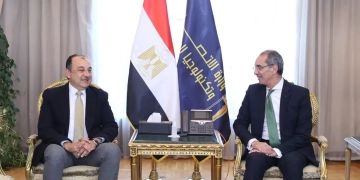 وزيرا قطاع الأعمال العام والاتصالات وتكنولوجيا المعلومات يبحثان تسريع الخطوات التنفيذية لمشروع تطبيق "ERP" بالشركات التابعة لوزارة قطاع الأعمال العا 1 - جريدة المساء