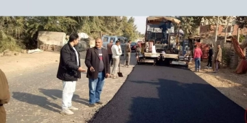 محافظ المنوفية يتابع استكمال فرد طبقة السن بطريق 21 (أشمون - كمين أبو يوسف ) ورصف "98 الحربي" (دلهمو - لبيشة) وتركيب البلدورات بمتفرعات خالد بن الوليد  1 - جريدة المساء