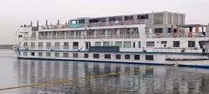 شحوط إحدى البواخر السياحية في نهر النيل بمركز بني مزار 20 - جريدة المساء