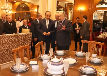 وزير قطاع الأعمال العام يفتتح معرض "بونتريمولي" التاريخي بعد التطوير 17 - جريدة المساء