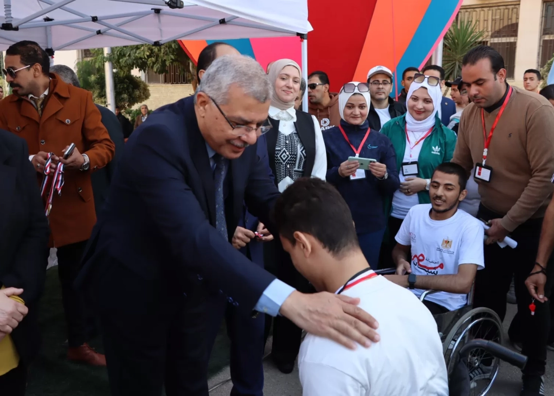 ماراثون "طريقنا واحد" بجامعة الزقازيق يعزز دمج ذوي الإعاقة في المجتمع ضمن مبادرة "تمكين" 15 - جريدة المساء