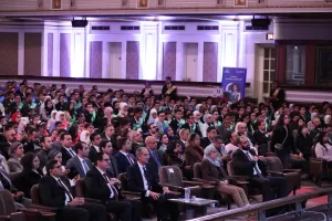 د.عمرو طلعت: جميع المبادرات التدريبية للوزارة بالمجان وهو ليس إنفاقا بل استثمارا فى تنمية المهارات الرقمية لجميع الأعمار 63 - جريدة المساء