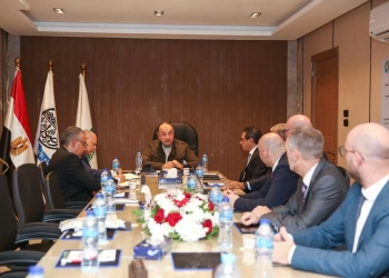 وزير قطاع الأعمال العام يلتقي وفدا من "MTG" العالمية و"الفولاذ الصناعية" لبحث سبل التعاون في رفع تركيز خام الحديد وتعظيم القيمة المضافة 17 - جريدة المساء