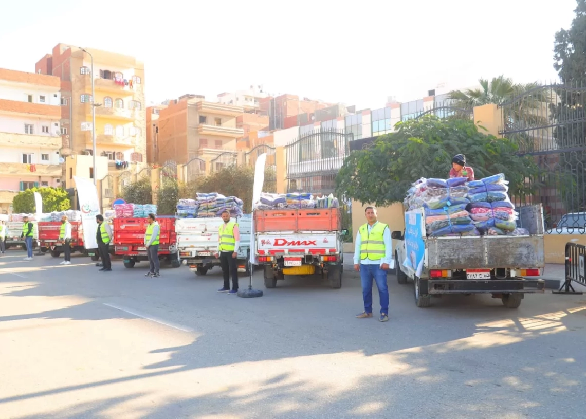 صناع الخير تطلق مبادرة "صناع الدفا" في الفيوم لتوزيع البطاطين والمواد الغذائية للأسر الأولى بالرعاية 18 - جريدة المساء