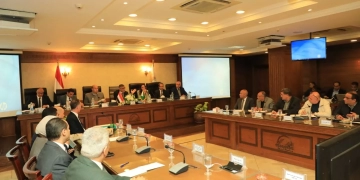 مع قرب رأس السنة.. محافظ الجيزة يوجه رؤساء الأحياء والجهات المعنية برفع درجة الاستعداد القصوى لتأمين محيط الكنائس 1 - جريدة المساء