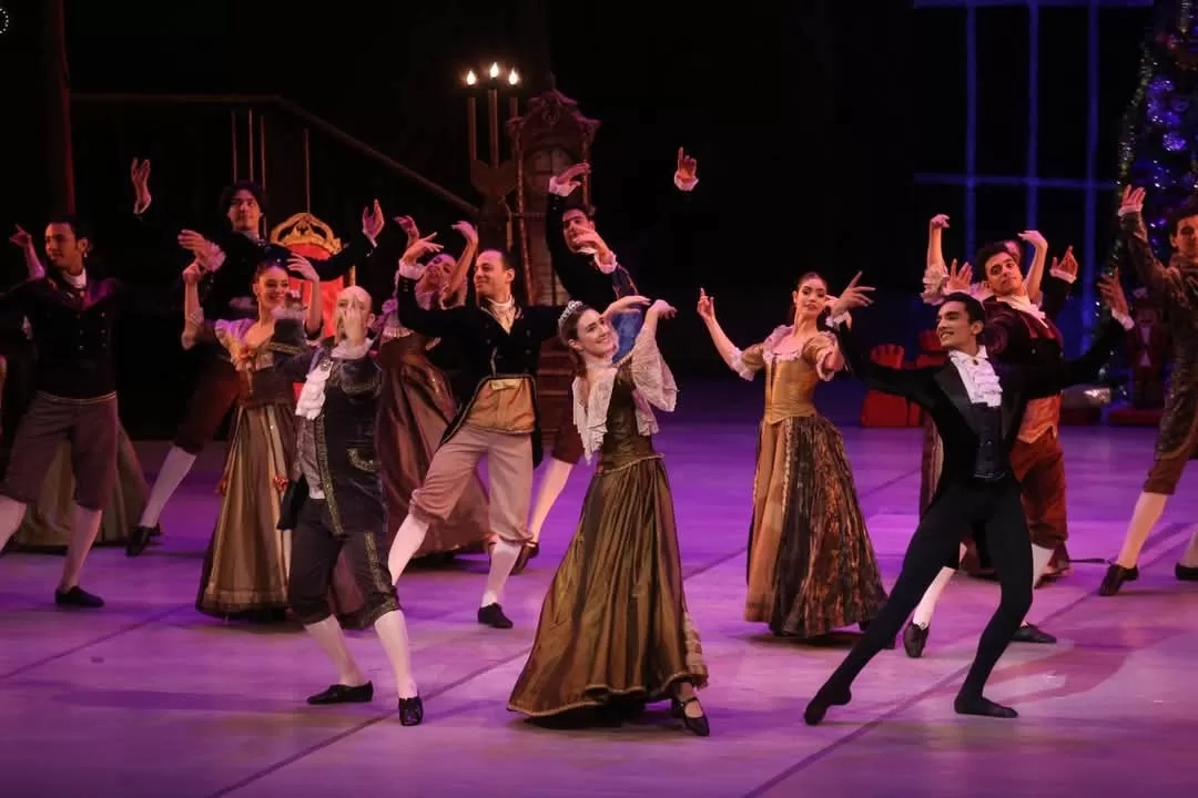 7 حفلات للبالية العالمى" كسارة البندق" فى الأوبرا بمناسبة العام الجديد 20 - جريدة المساء 7 حفلات للبالية العالمى" كسارة البندق" فى الأوبرا بمناسبة العام الجديد 19 - جريدة المساء