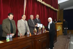 رئيس جامعة الزقازيق يشهد فعاليات حفل ختام مهرجان المسرح للفصل الواحد 37 - جريدة المساء