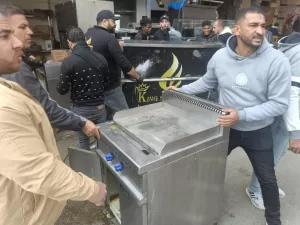 محافظة الجيزة تتحفظ علي مركبات توك توك تسير عكس الاتجاه خلال حملة مكبرة بالهرم (صور) 37 - جريدة المساء