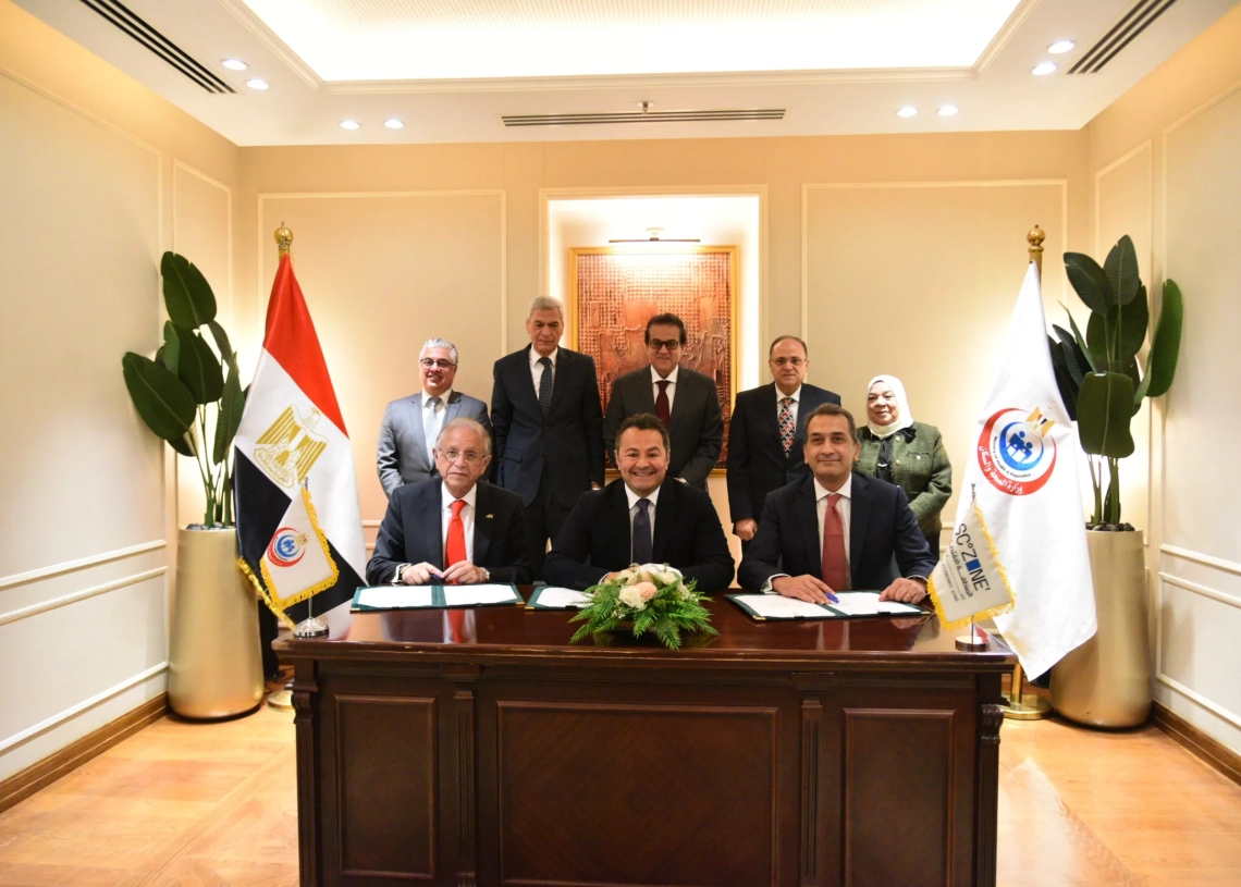 وزير الصحة : بروتوكول لإنشاء مصنع متعدد الأغراض للمواد الخام الدوائية في مصر 25 - جريدة المساء