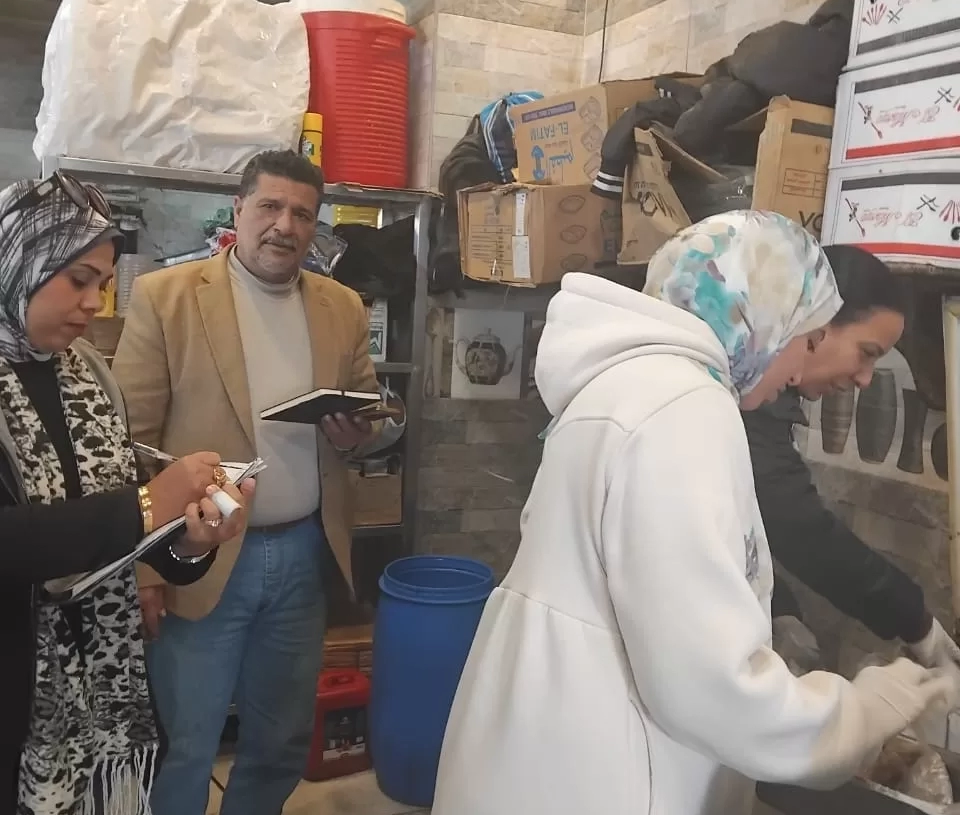 حملات علي المحال بمطروح تزامنا مع اعياد رأس السنة 19 - جريدة المساء