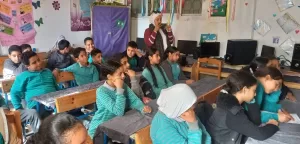 "الاستخدام الآمن للأجهزة الذكية"..برنامج تدريبي لجامعة القناة بمدرسة الشهيد محمد السماك 21 - جريدة المساء