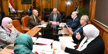 جامعة القناة تعلن نتائج جائزة الأبحاث العلمية الموجهة لخدمة المجتمع 2 - جريدة المساء جامعة القناة تعلن نتائج جائزة الأبحاث العلمية الموجهة لخدمة المجتمع 1 - جريدة المساء