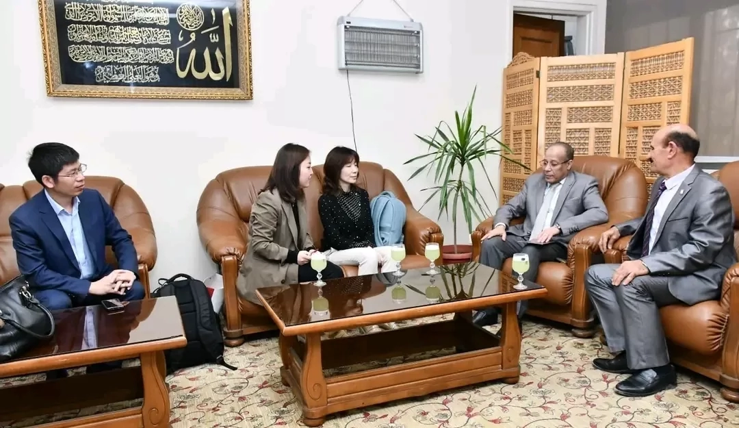جامعة القناة تستقبل وفدا صينيا لتعزيز التعاون الثقافي والسياحي 20 - جريدة المساء جامعة القناة تستقبل وفدا صينيا لتعزيز التعاون الثقافي والسياحي 19 - جريدة المساء