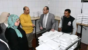 نائب رئيس جامعة القناة يتفقد مطعمي المدينة الجامعية للطلبة والطالبات 37 - جريدة المساء