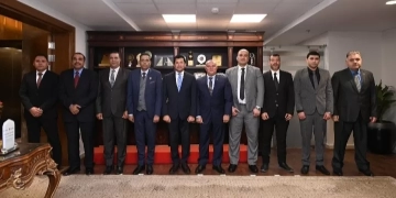 وزير الرياضة يبحث مجموعة من ملفات ومستهدفات المصارعة مع مجلس إدارة الاتحاد بتشكيله الجديد 1 - جريدة المساء