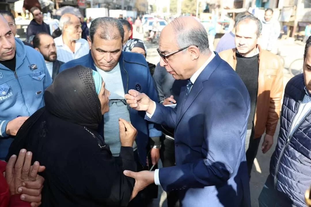 محافظ المنيا يتفقد “سوق اليوم الواحد” بمنطقة أبو هلال ضمن مبادرة “بداية” 20 - جريدة المساء محافظ المنيا يتفقد “سوق اليوم الواحد” بمنطقة أبو هلال ضمن مبادرة “بداية” 19 - جريدة المساء